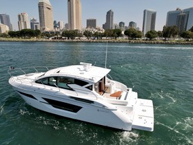 2023 Cruisers Yachts 46 Cantius