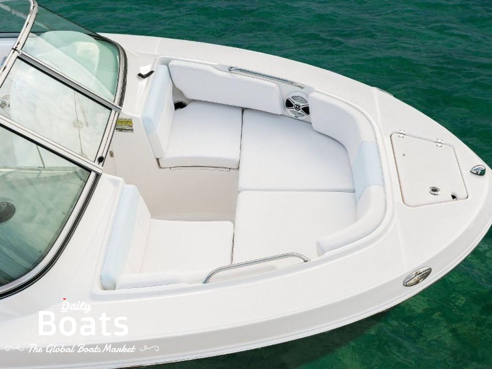 2022 Robalo R207 for sale. View price, photos and Buy 2022 Robalo R207 ...