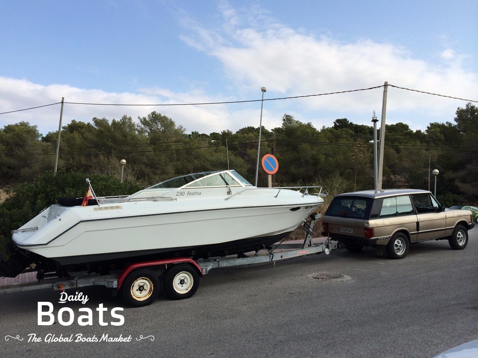 1992 Rinker 230 Festiva for sale. View price, photos and Buy 1992 ...