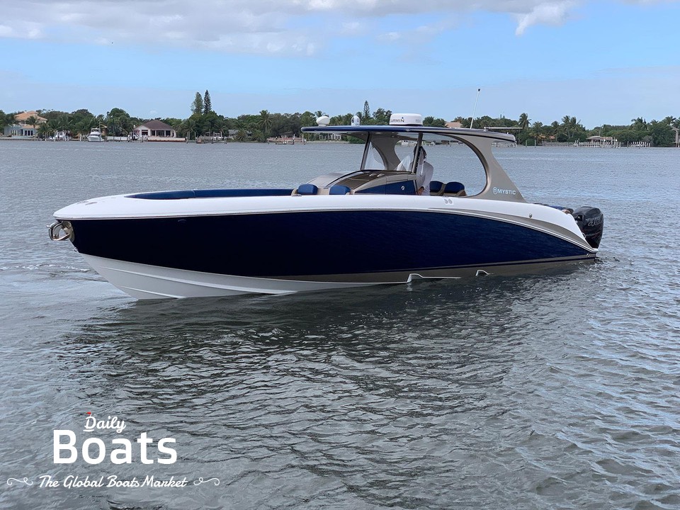 2017 Mystic Powerboats M4200 for sale. View price, photos and Buy 2017