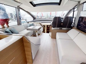 Купити 2021 Sunseeker 65 Sport Yacht