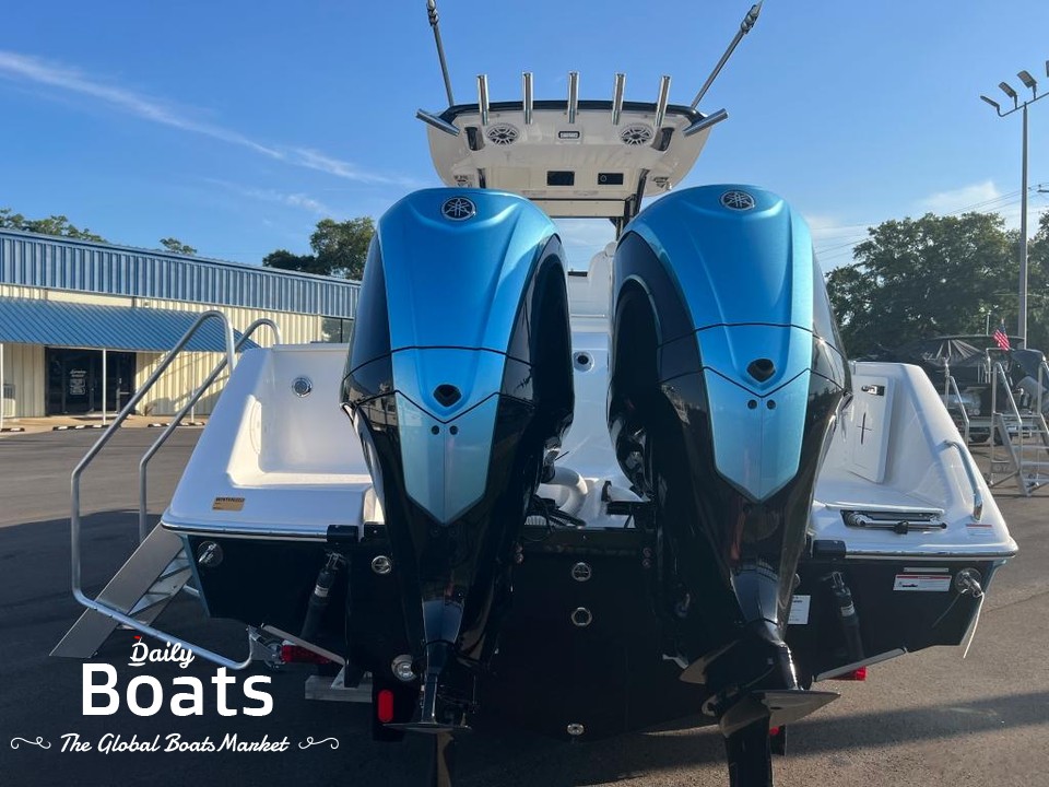 2022 Everglades 295 Center Console for sale. View price, photos and Buy