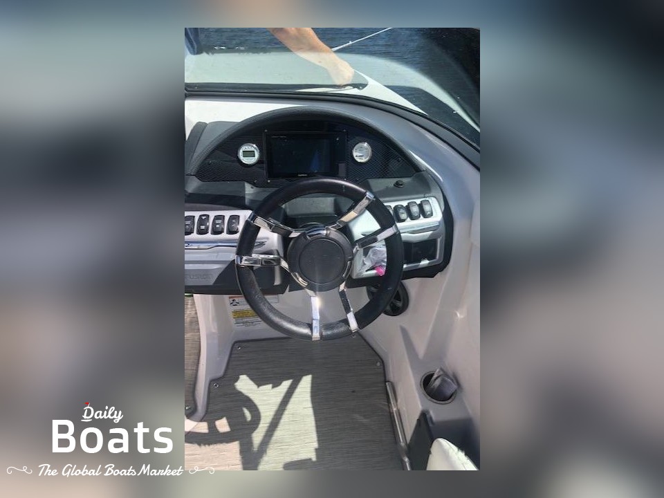 2017 Regal 23 Obx for sale. View price, photos and Buy 2017 Regal 23