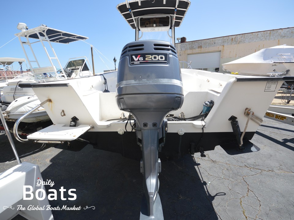 2005 Palm Beach 235 Center Console for sale. View price, photos and Buy