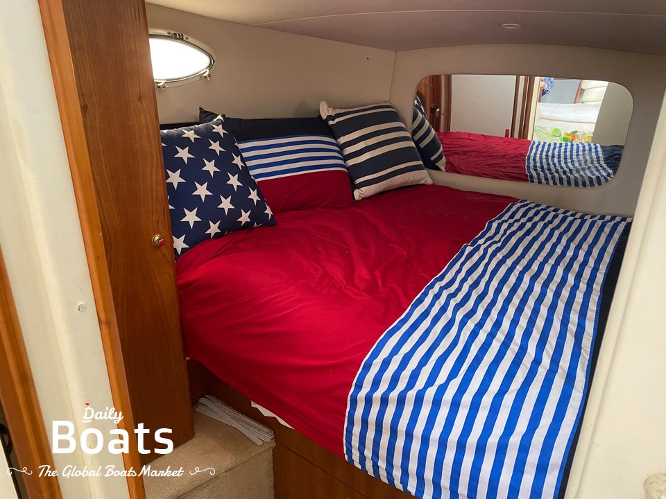 1999 Silverton 392 Motor Yacht for sale. View price, photos and Buy