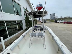 2020 Mako 214 Center Console