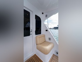 2005 Viking Enclosed Bridge for sale