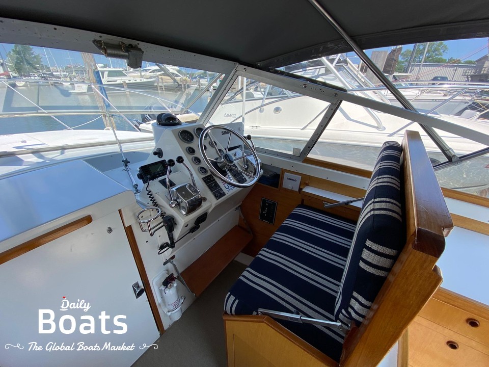1977 Bertram 28 Sport Convertible for sale. View price, photos and Buy