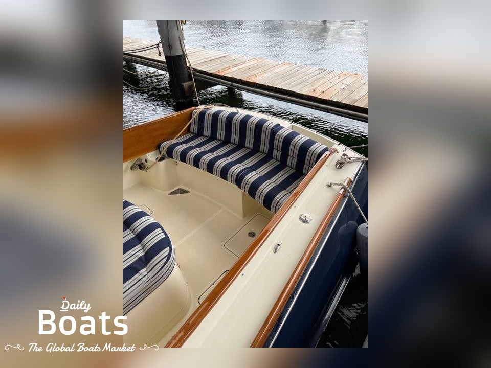 2007 Hinckley Picnic Boat Ep for sale. View price, photos and Buy 2007