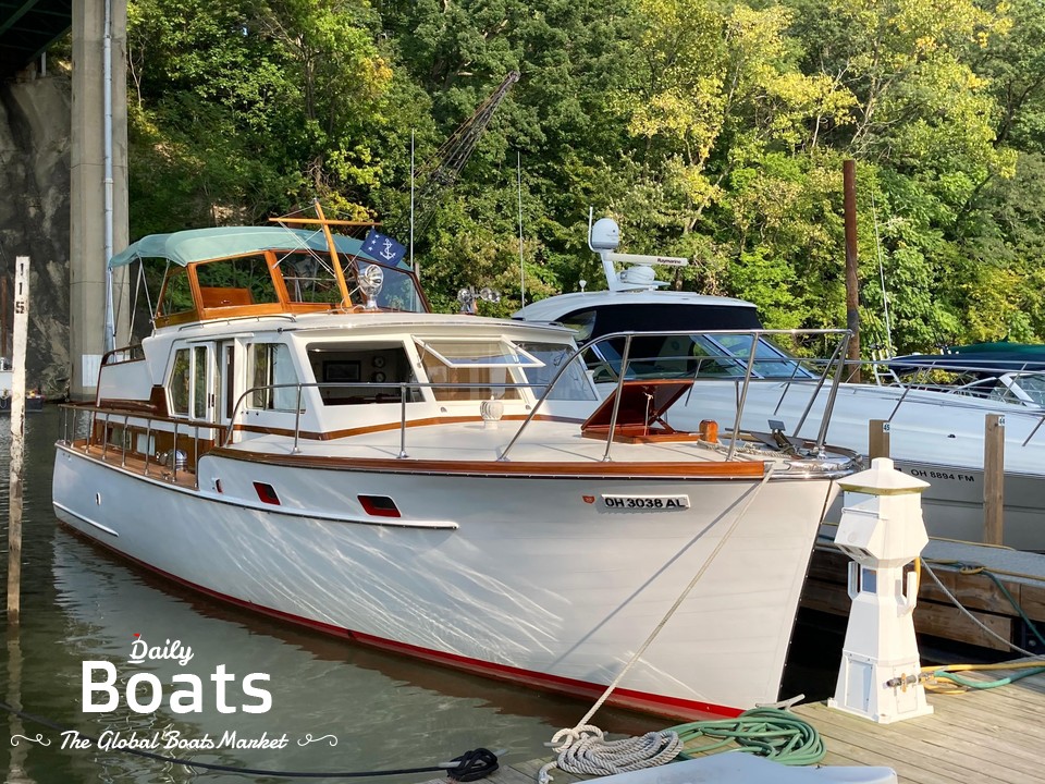 1959 Matthews Flybridge