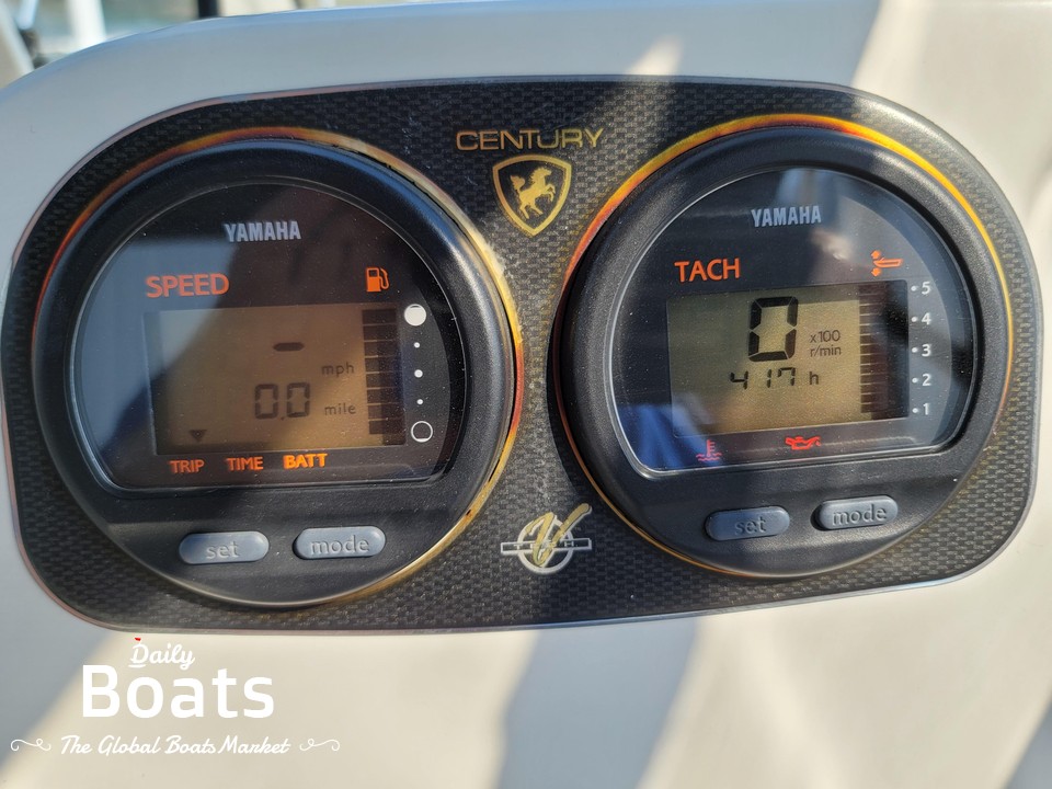 2006 Century 2200 Walkaround for sale. View price, photos and Buy 2006