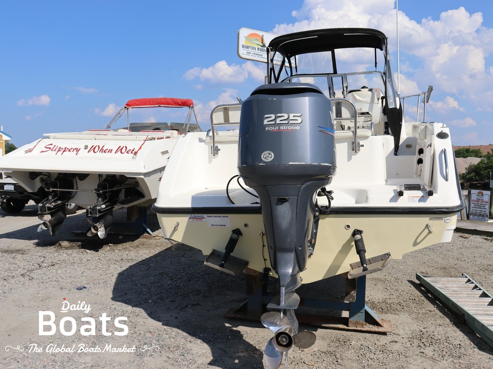 2006 Century 2200 Walkaround for sale. View price, photos and Buy 2006