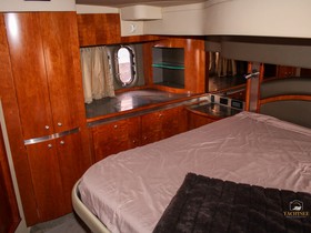 2007 Cruisers Yachts 520 Express