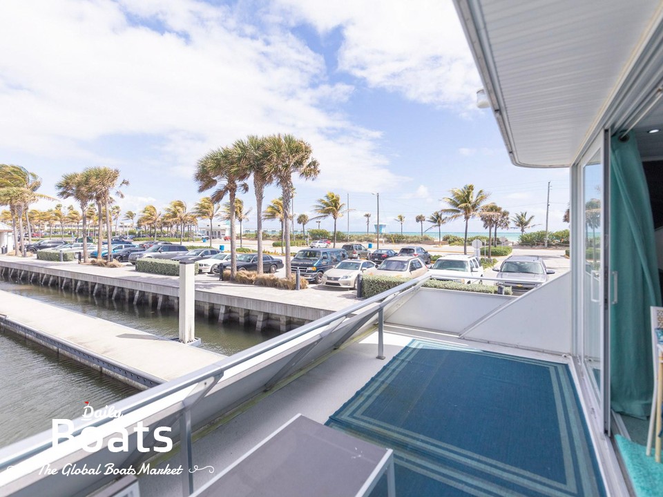 2016 Destination Yachts Houseboat for sale. View price, photos and Buy