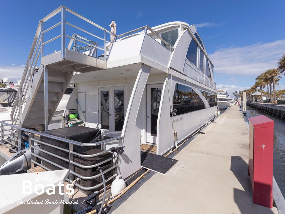 2016 Destination Yachts Houseboat for sale. View price, photos and Buy