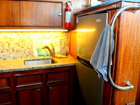 Αγοράστε 1977 Hatteras Double Cabin Flush Deck
