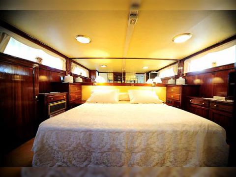 1969 Benetti Flybridge