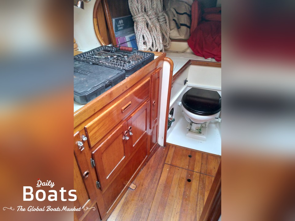 1990 Cape 36 for sale. View price, photos and Buy 1990 Cape