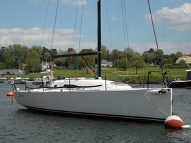 2011 J Boats J/111