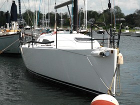 2011 J Boats J/111