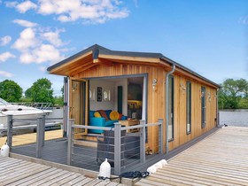Custom Floating Lodge To Rent