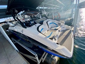 2017 Yamaha Boats 242X Limited High Output
