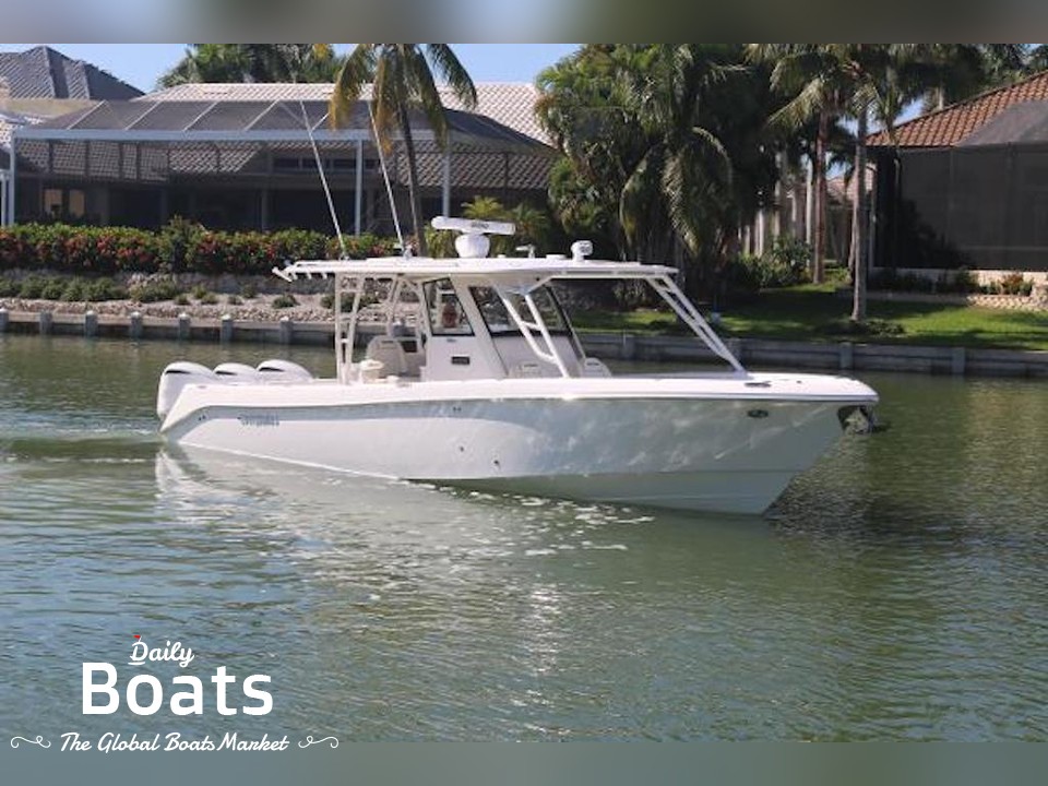 2017 Everglades 355 Center Console for sale. View price, photos and Buy