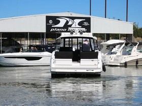 Buy 2017 Cruisers Yachts 390 Express Coupe