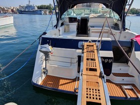 1991 Cruisers Yachts 36 Open