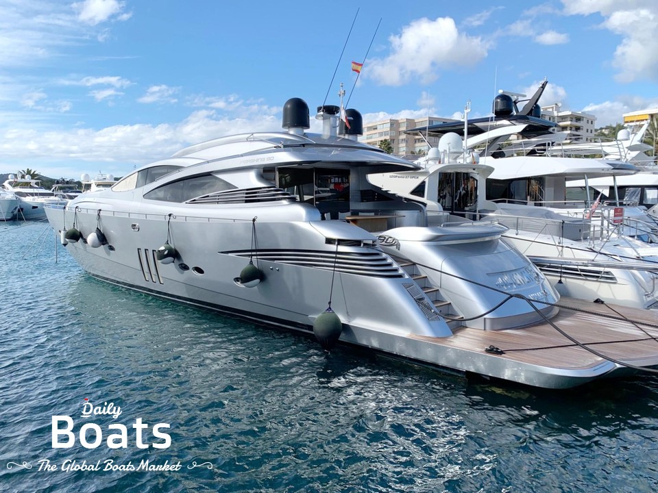2008 Pershing 90