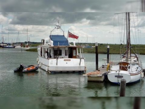 1975 Aquarius 48 for sale