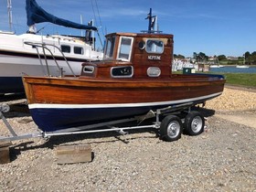 Lovely Wooden Boat Diesel Powered Classic