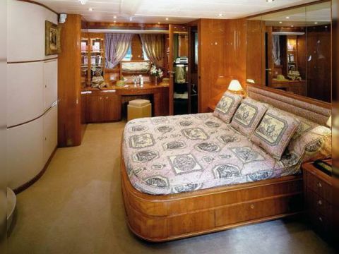 2001 Guy Couach 2800 Long Range for sale