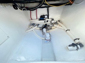 2013 Invincible Center Console
