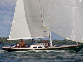 Αγοράστε 2010 Morris M29