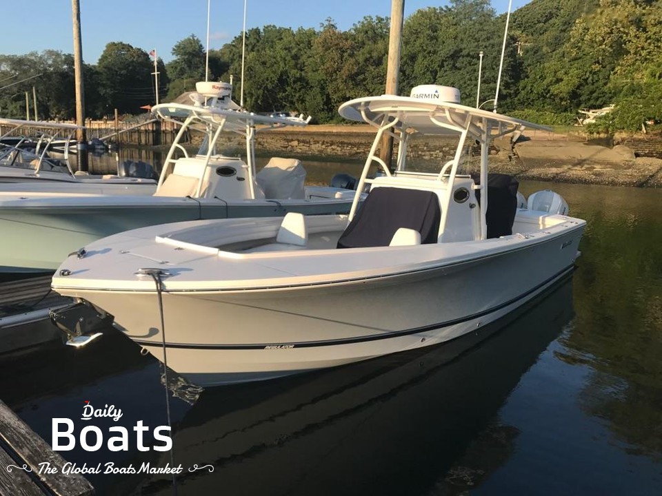 2017 Regulator 28 Forward Seating for sale. View price, photos and Buy