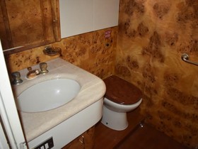 1988 Azimut 86