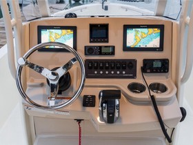 2022 Boston Whaler 220 Dauntless