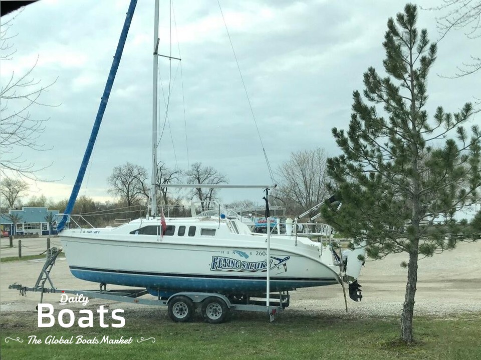 2001 Hunter 260 for sale. View price, photos and Buy 2001 Hunter 260