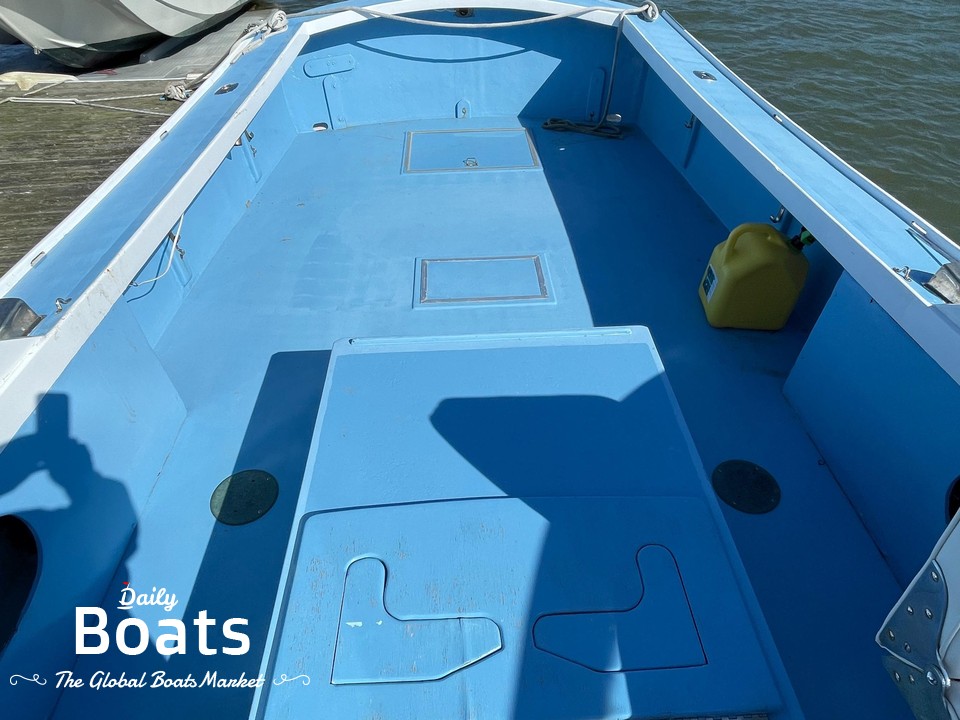 1974 Dyer 29 Down East Bass Boat for sale. View price, photos and Buy