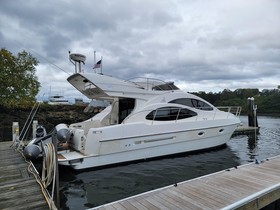 Buy 2001 Azimut 42