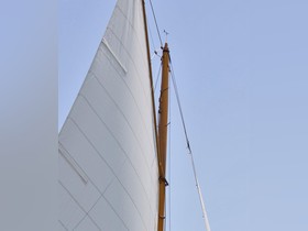 2013 Herreshoff Buzzards Bay 18