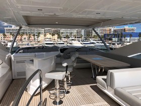 2017 Sunseeker 86 Yacht for sale