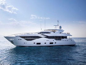 Sunseeker 116 Yacht