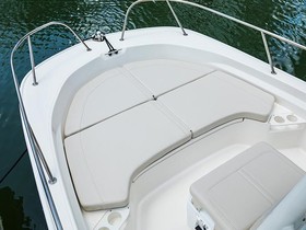 2023 Boston Whaler 190 Montauk