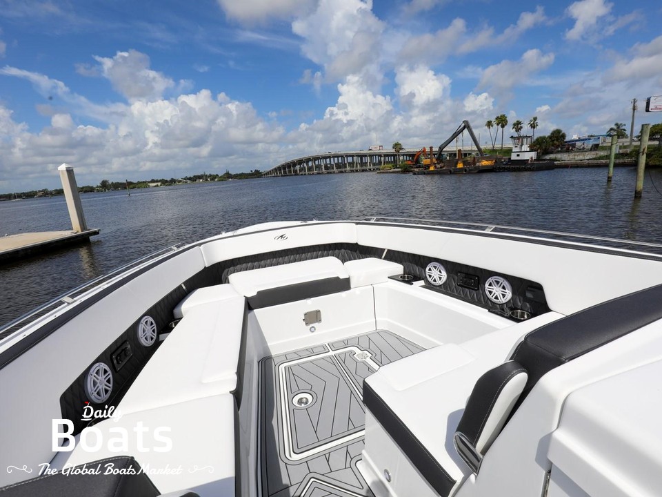 2022 Monterey 385 Super Express for sale. View price, photos and Buy ...
