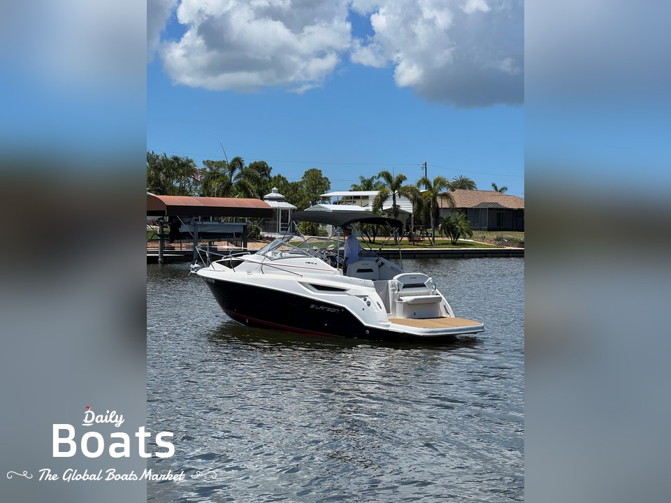 2015 Larson Cabrio 265