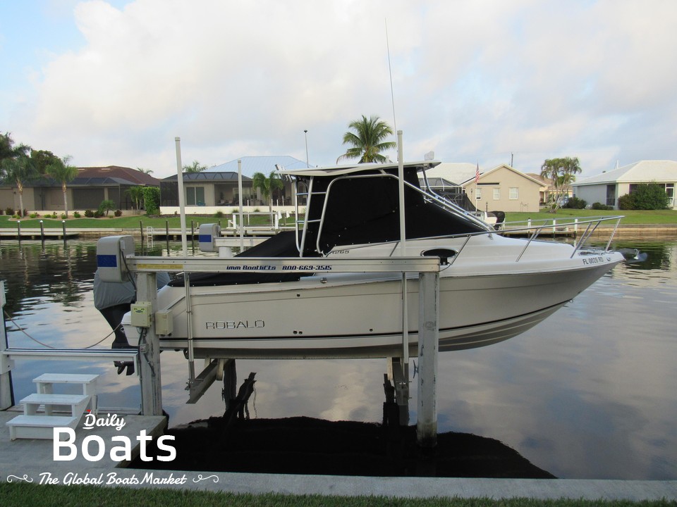2016 Robalo 265 Walkaround for sale. View price, photos and Buy 2016