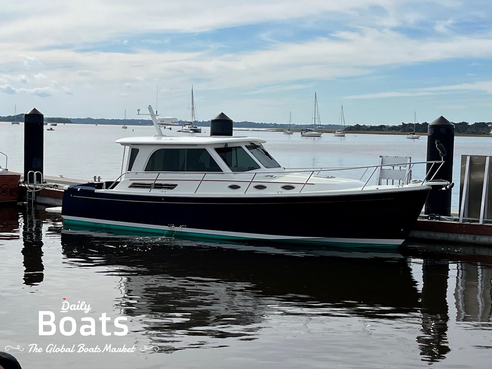 2018 Back Cove 37