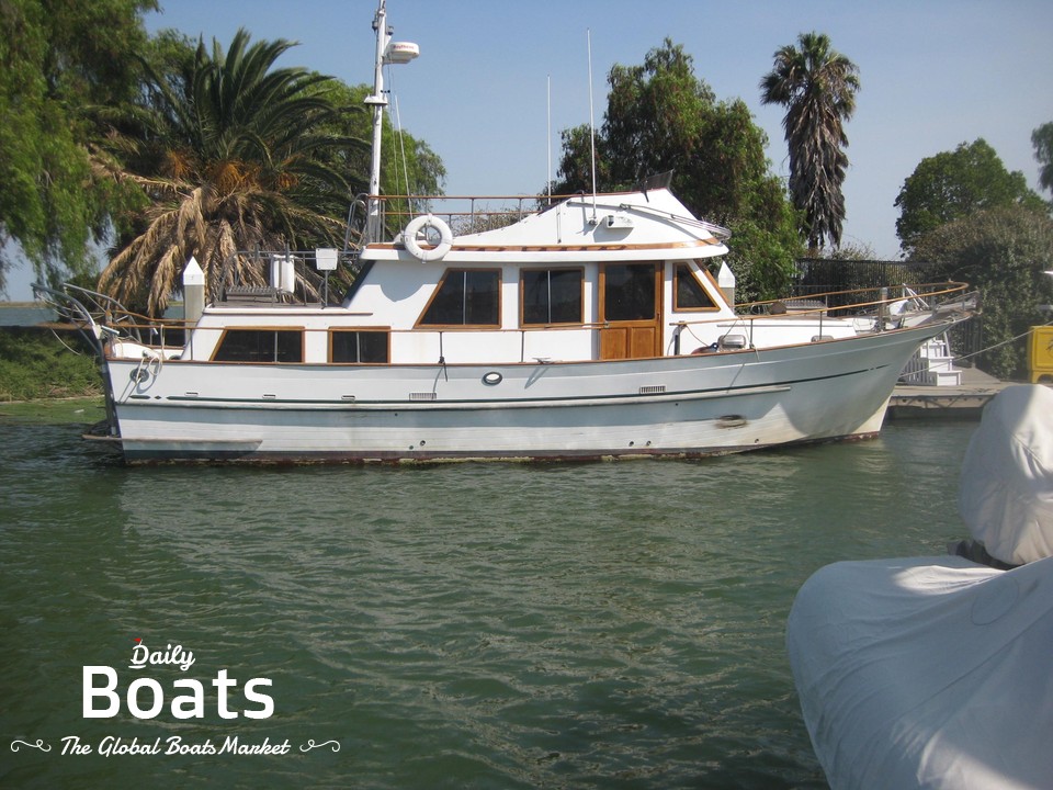 1981 Hershine Trawler